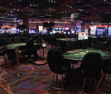 Live Games Showdown: Casino Clash